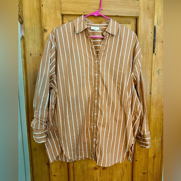 J Jill Oversized 100% Cotton Button Down Shirt Size Medium (runs large!) - Picture 1 of 8